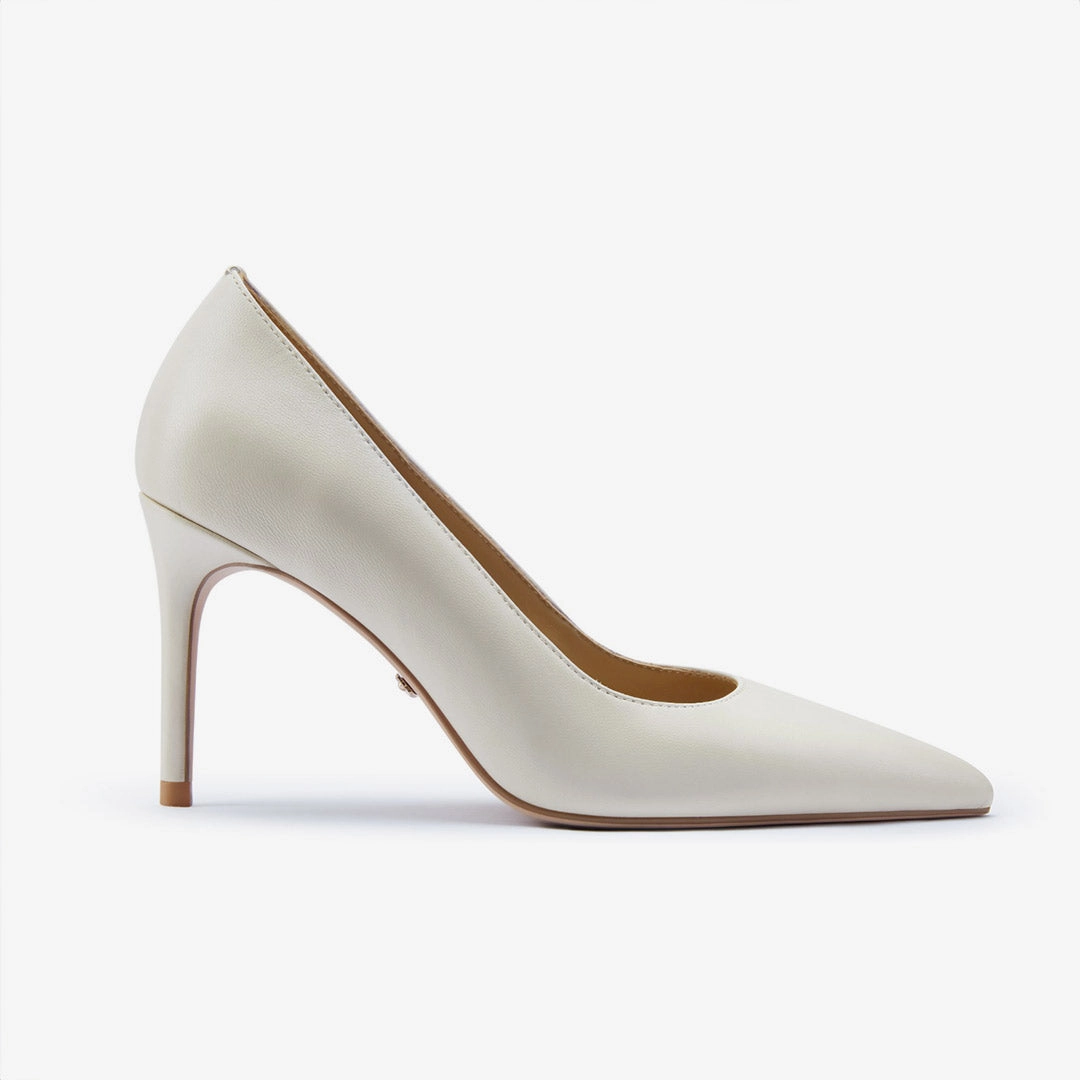 *Kayte - Ivory Leather Classic Pumps