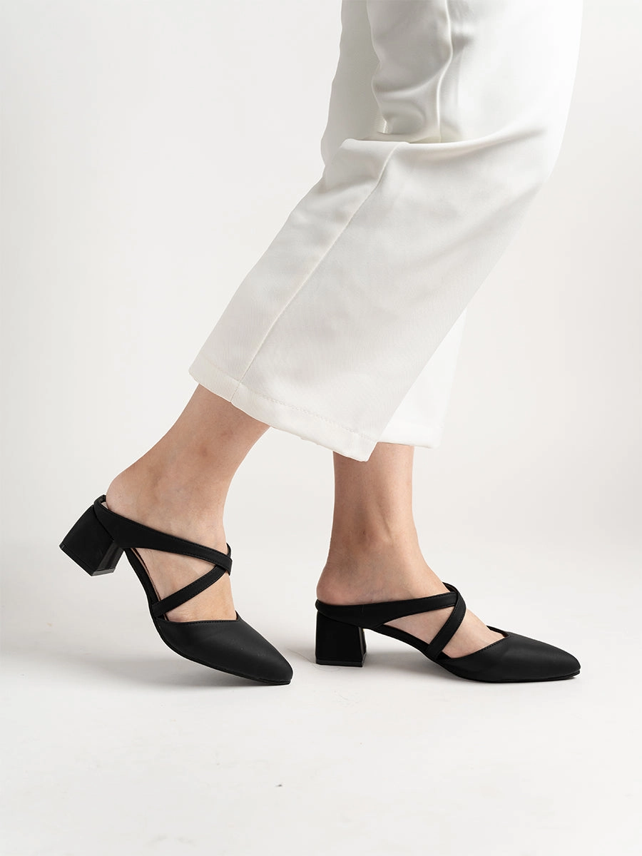 BASIC Aurel Cross Mid Heels