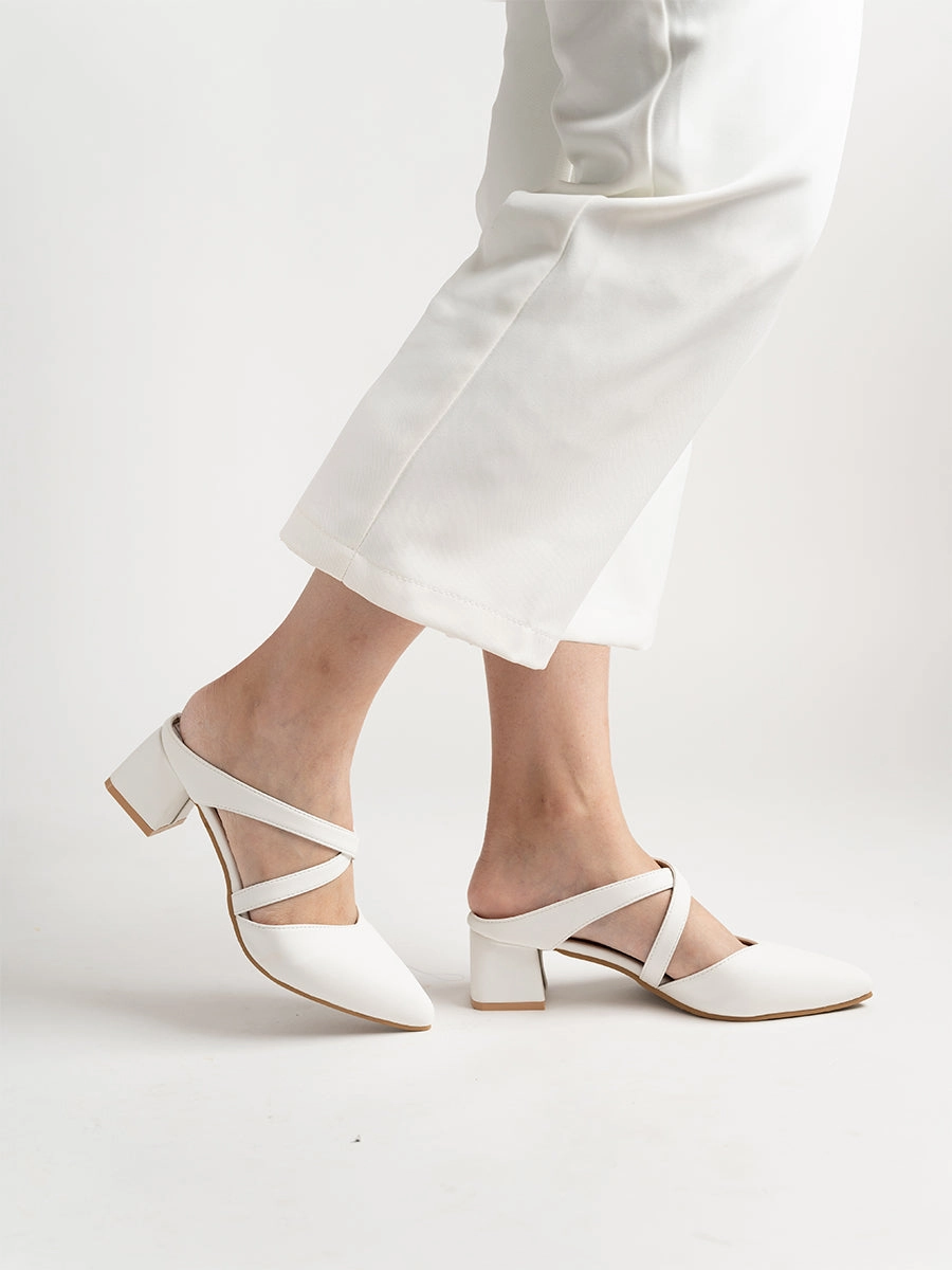 BASIC Aurel Cross Mid Heels