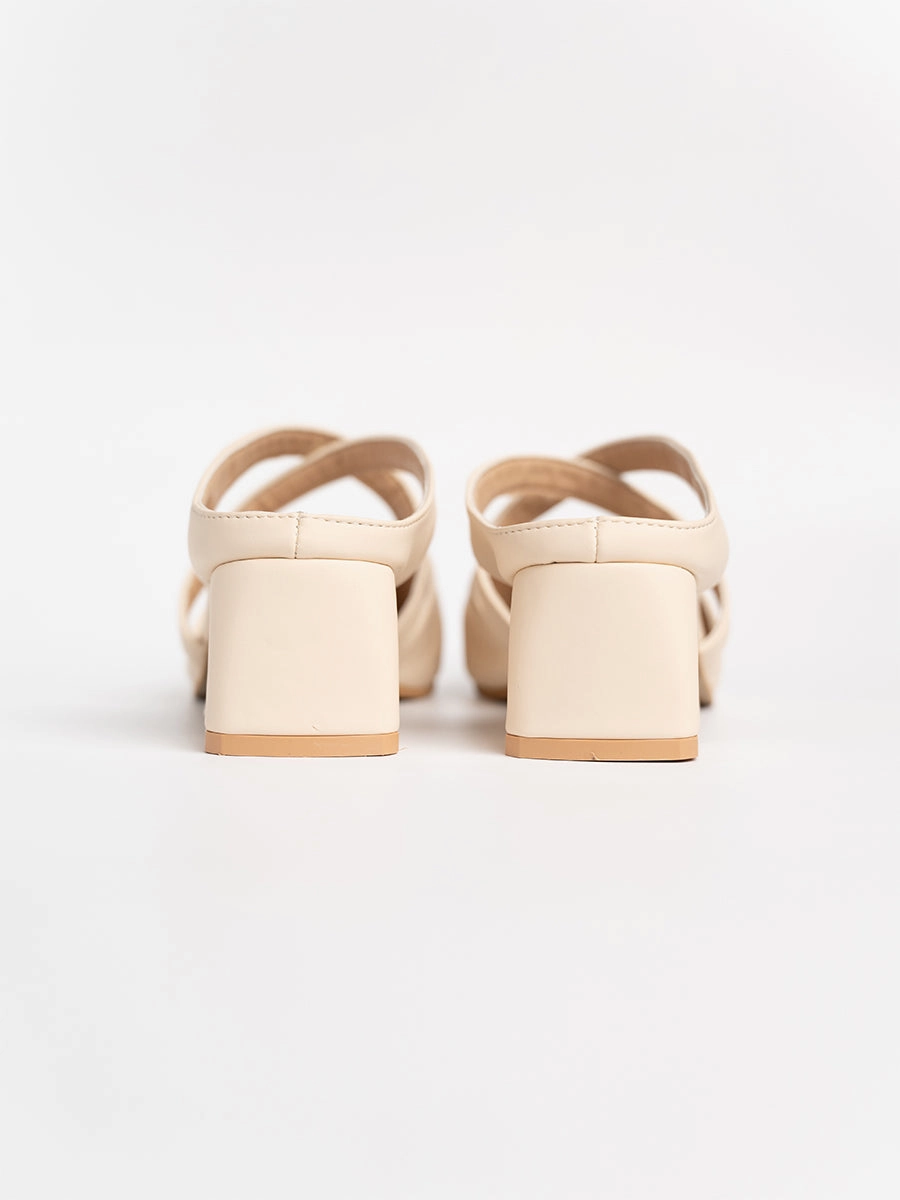 BASIC Aurel Cross Mid Heels