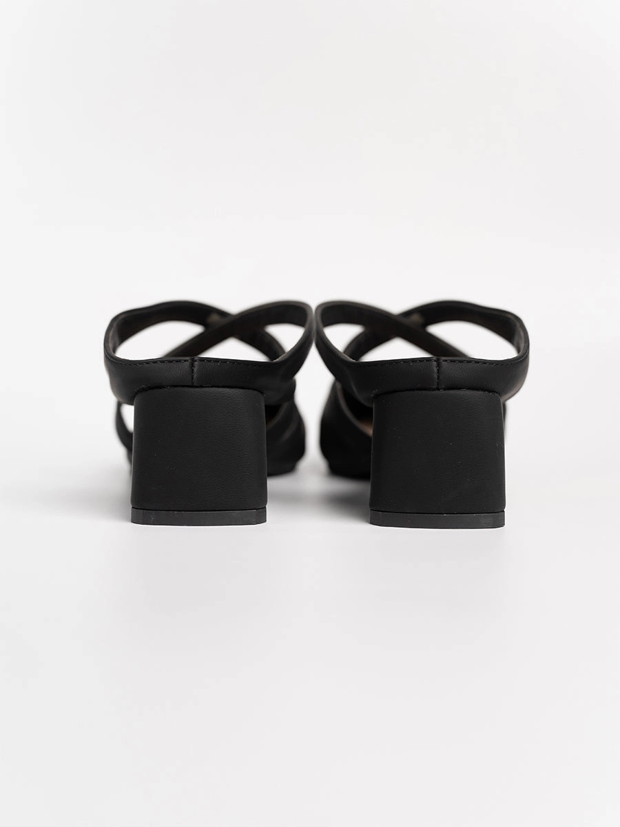 BASIC Aurel Cross Mid Heels