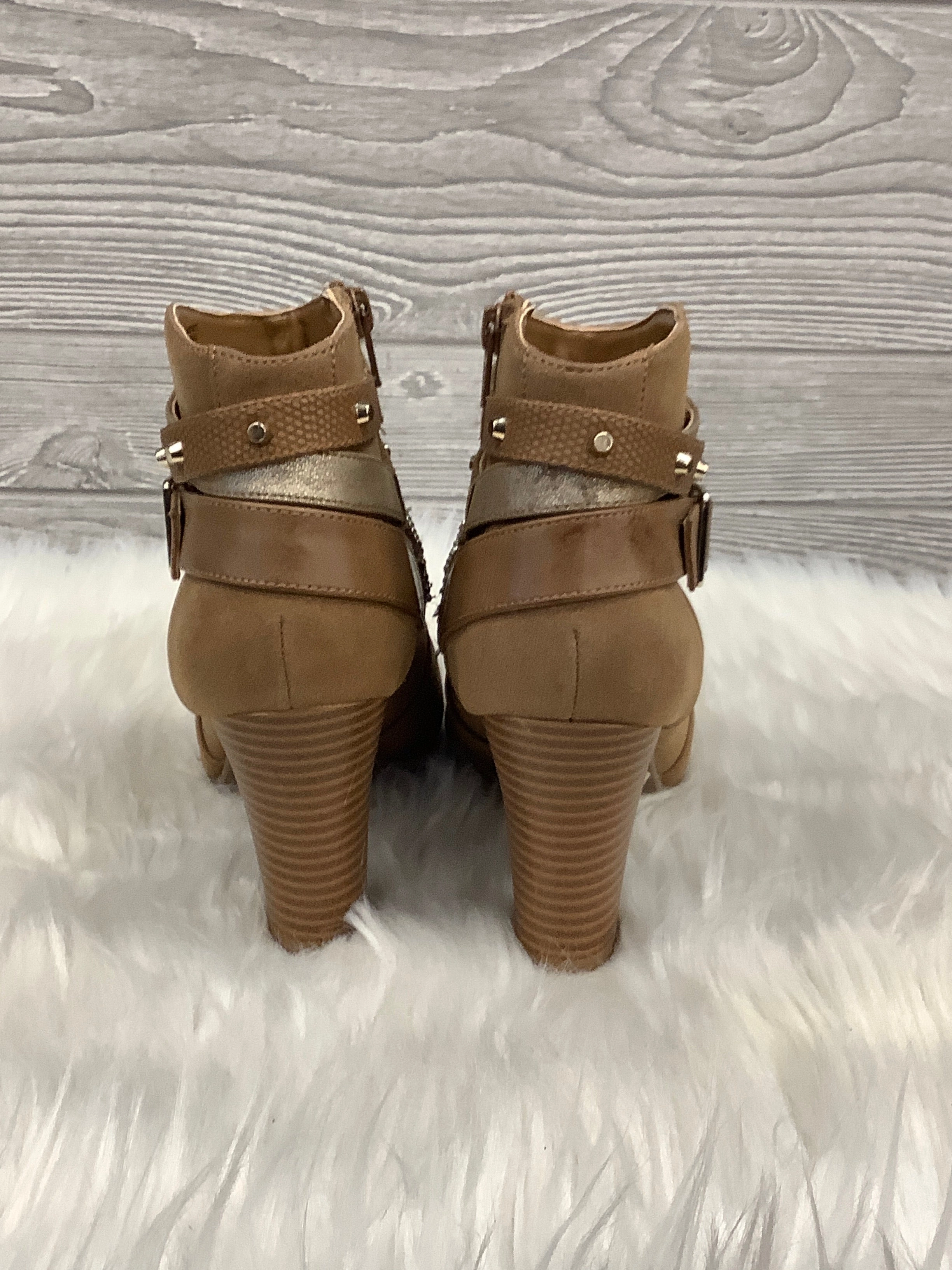 Boots Ankle Heels By Jennifer Lopez In Brown, Size: 6.5