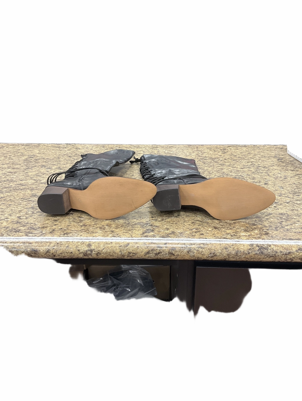 Boots Knee Heels By Cmb  Size: 10
