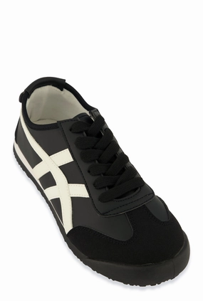 Contrast Trim Low Top Lace Up Sneaker
