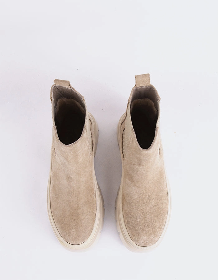 Delya Beige Suede