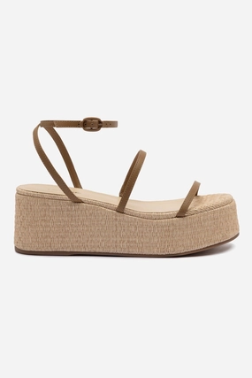 Gio Flatform Sandal In Natural Raffia and Hazelnut Trimming