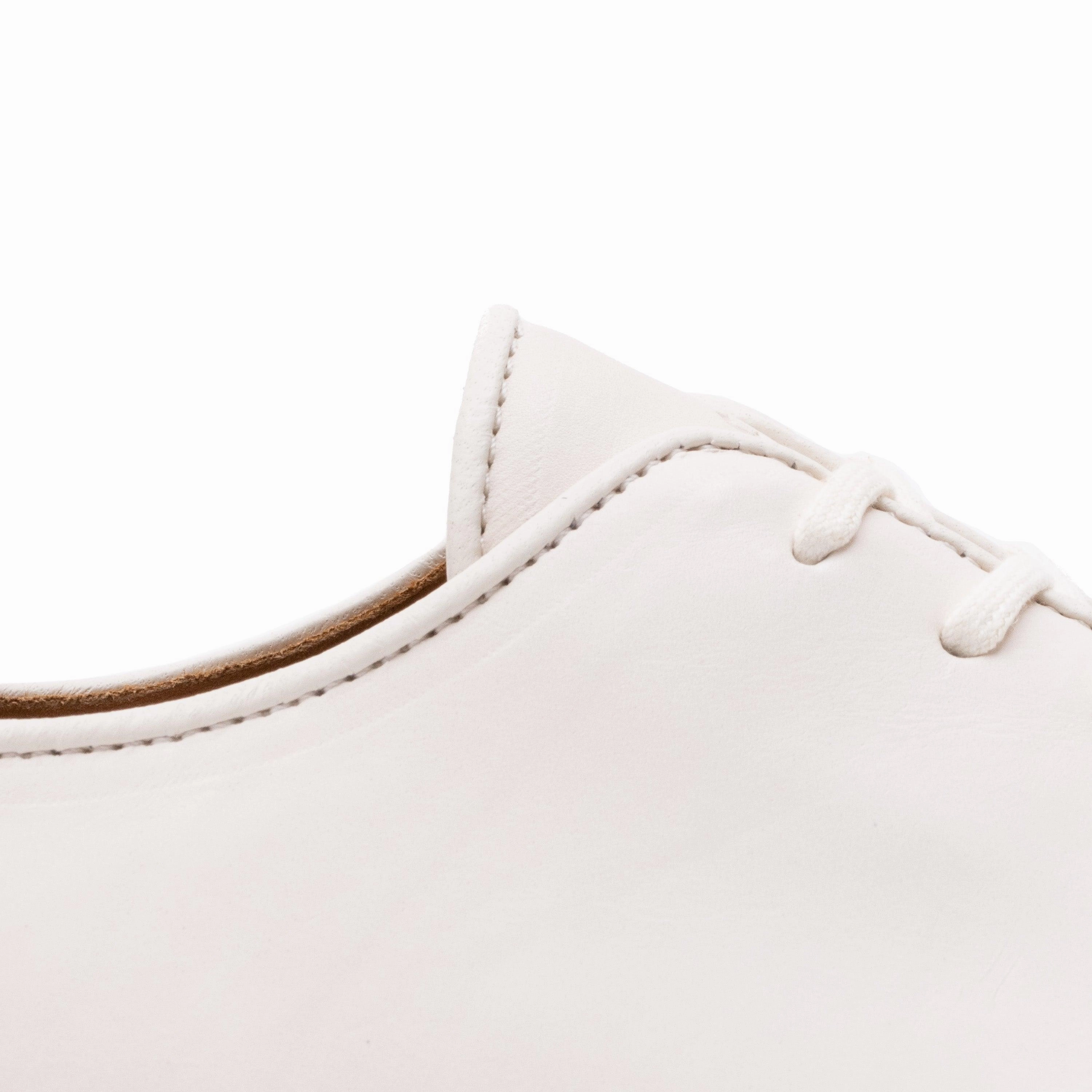 Harlestone Derby - Off White Veg Tan Calf