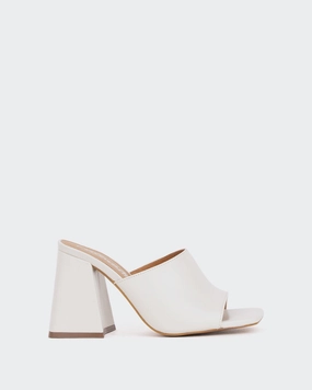 Herrera Off White Leather/Cuir Blanc Cassé