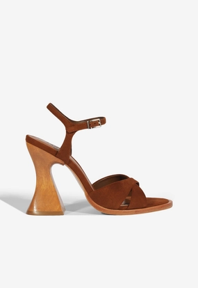 Hilda Curve Sandal