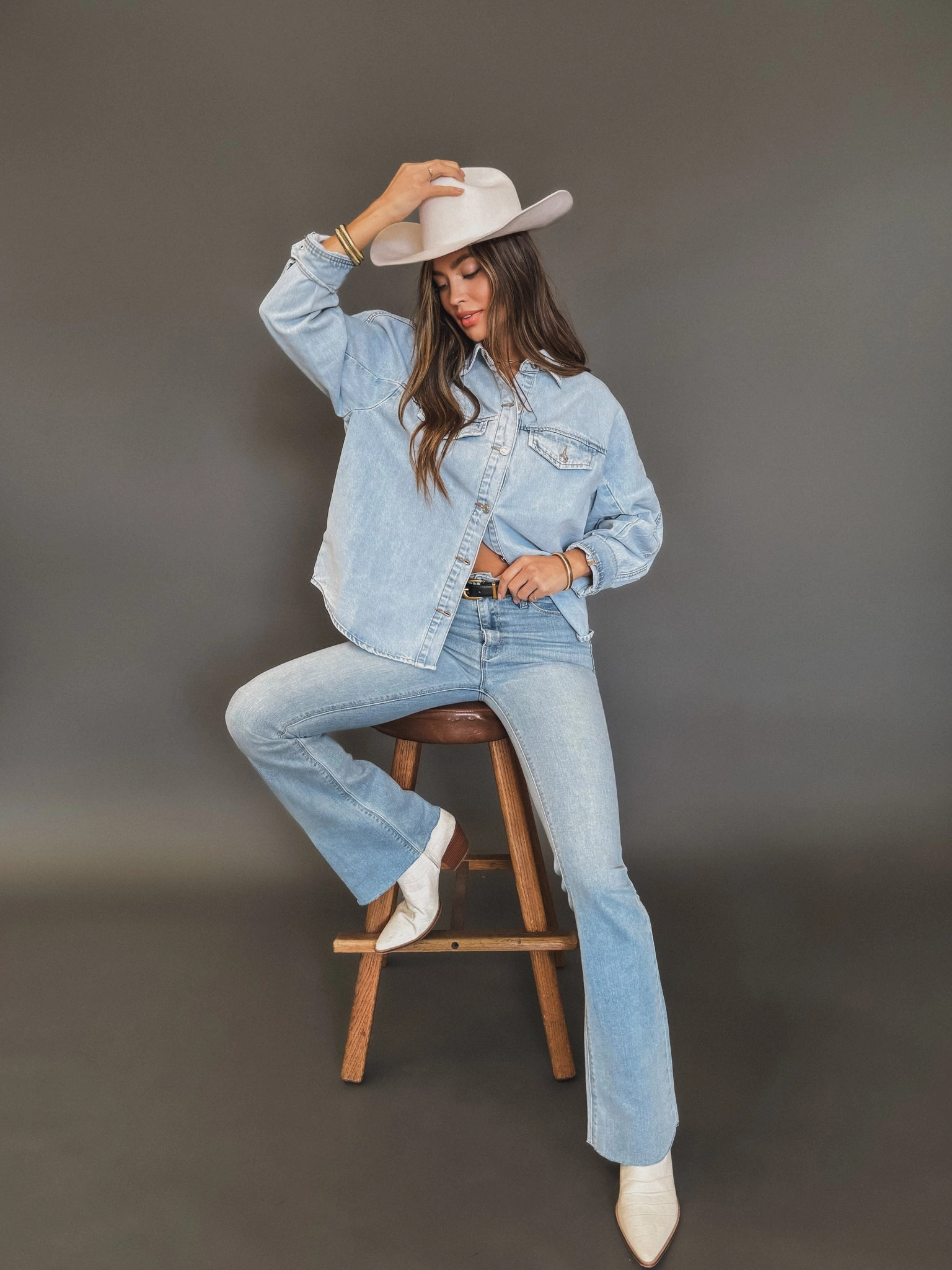 Jan Mid-Rise Flare Jeans