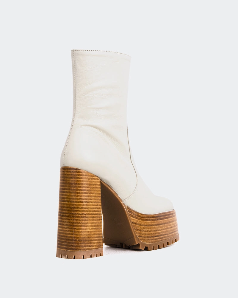 Mackenzie Off White Leather