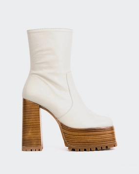 Mackenzie Off White Leather