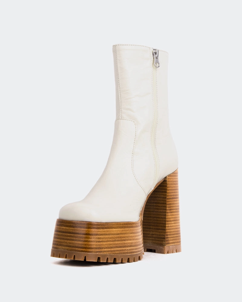 Mackenzie Off White Leather