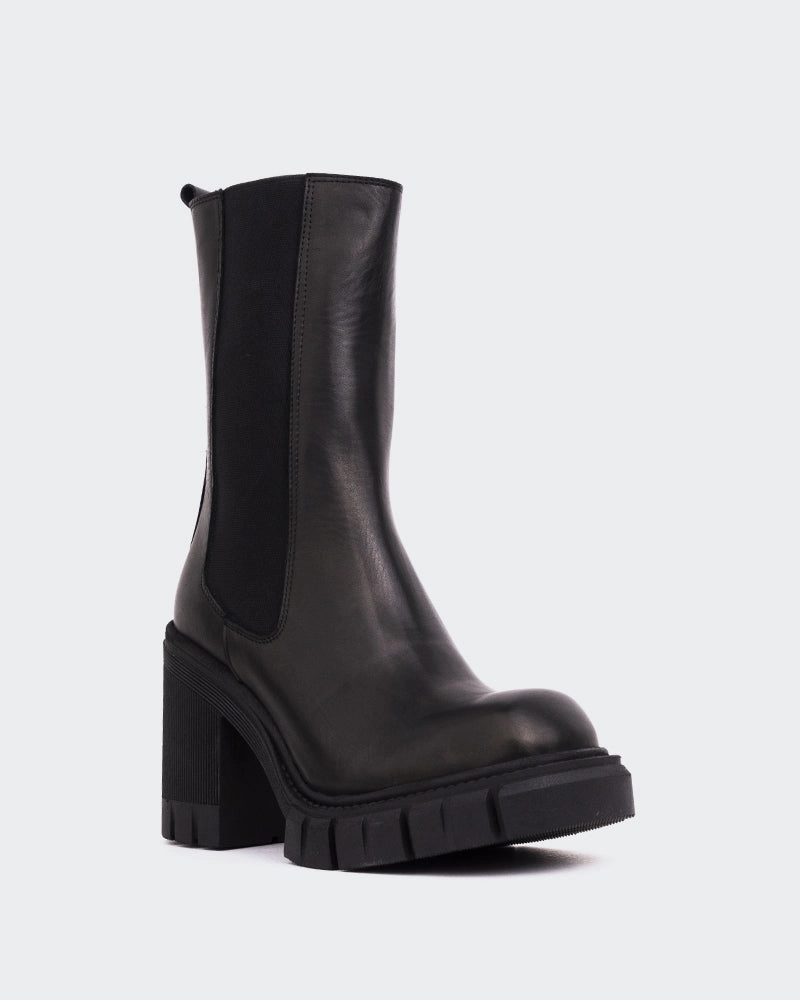 Maple Black Leather