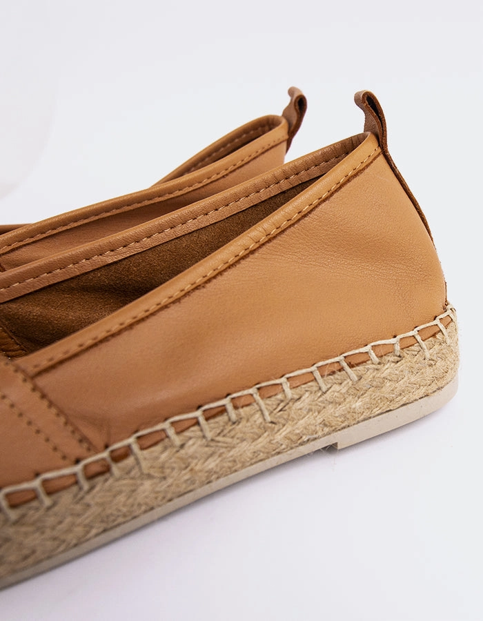 Medusa Tan Leather