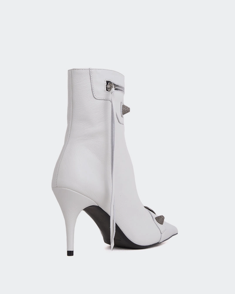 Minaj White Leather