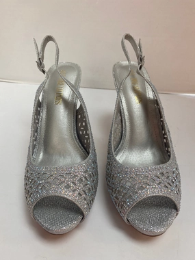 Shoes Heels Stiletto By Clothes Mentor In Silver, Size: 10