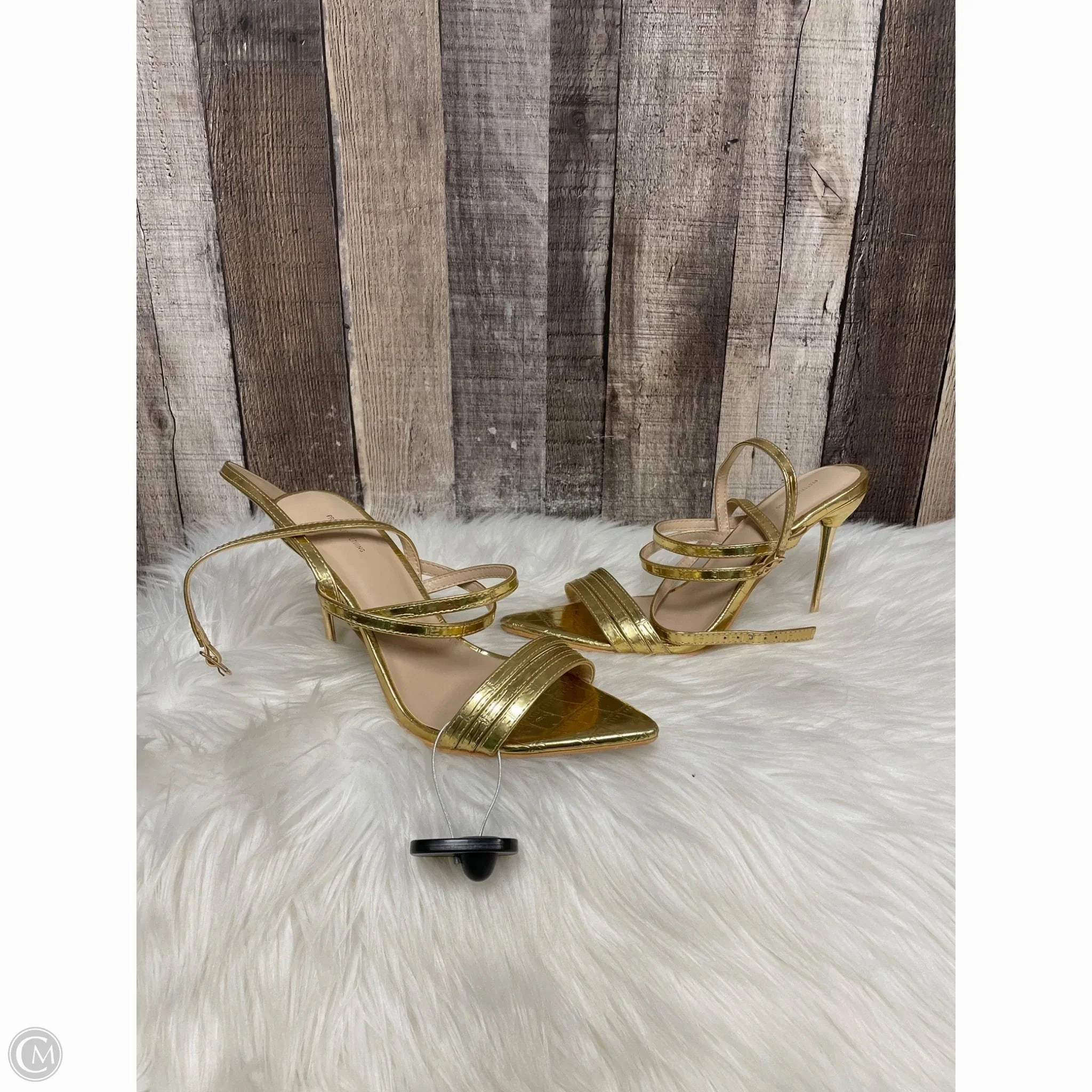 Shoes Heels Stiletto By Pretty Little Thing In Gold, Size: 5