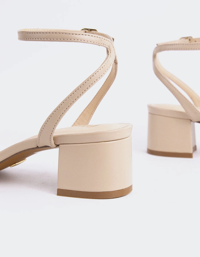 Spirea Nude Leather