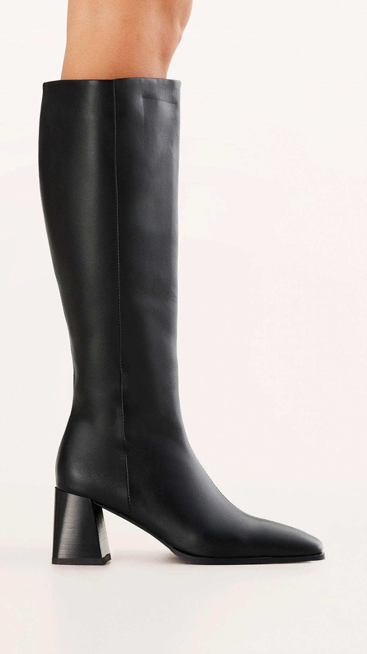 Verneta Boots - Black
